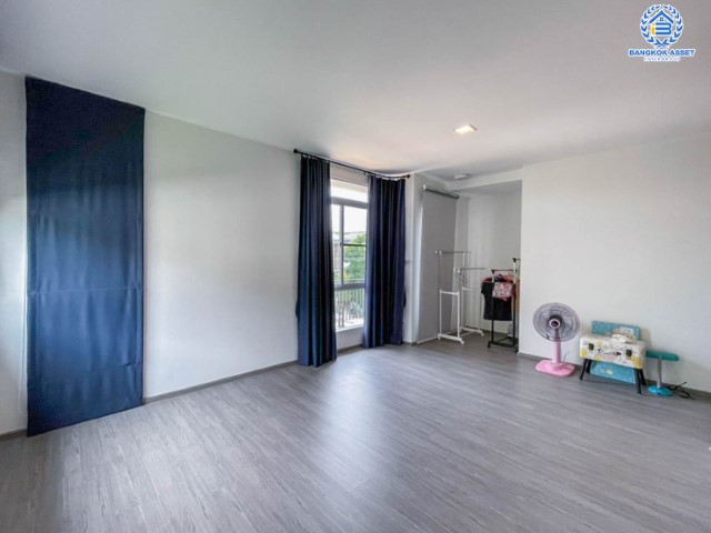 *****บ้านแฝดมือสองนนทบุรี แบรนด์ LH ม.อินนิซิโอ3 ปิ่นเกล้า-วงแหวน เนื้อที่ 38 ตร.ว. ฟังก์ชัน 3 ห้องนอน 3 ห้องน้ำ บ้านสวยพร้อมอยู่ พร้อมสาธารณูปโภคครบครัน บนทำเลเดินทางสะดวก เชื่อมต่อถนนกาญจนาภิเษก - ศาลายา ใกล้ทางด่วนศรีรัช ม.มหิดล และห้างฯ ชั้นนำมากมาย